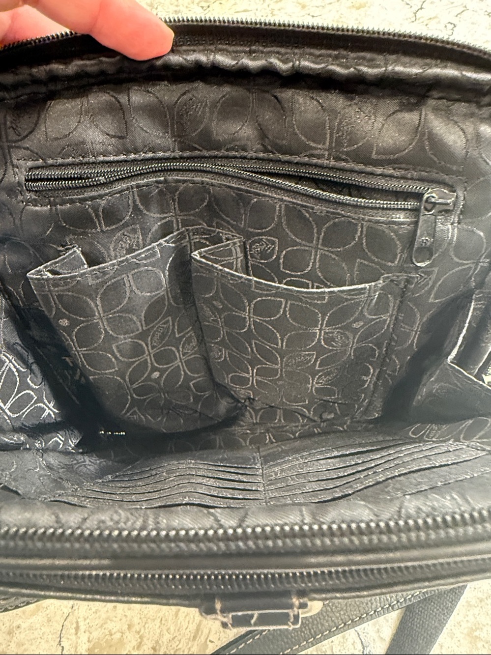 Fossil Vintage Soft Black Leather Organizer Crossbody Minimalist Bag Ring Accent - Picture 14 of 14